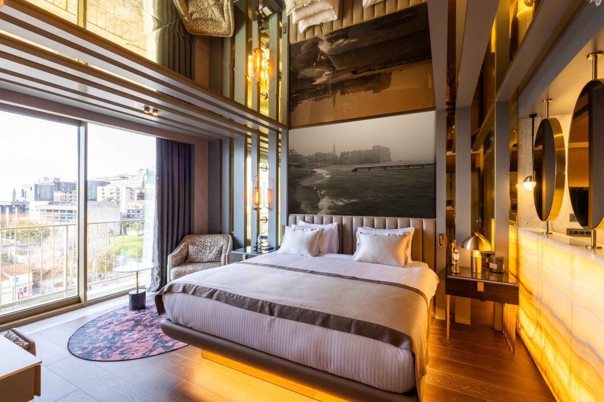 Merit Starlit Hotel & Residences Будва Экстерьер фото