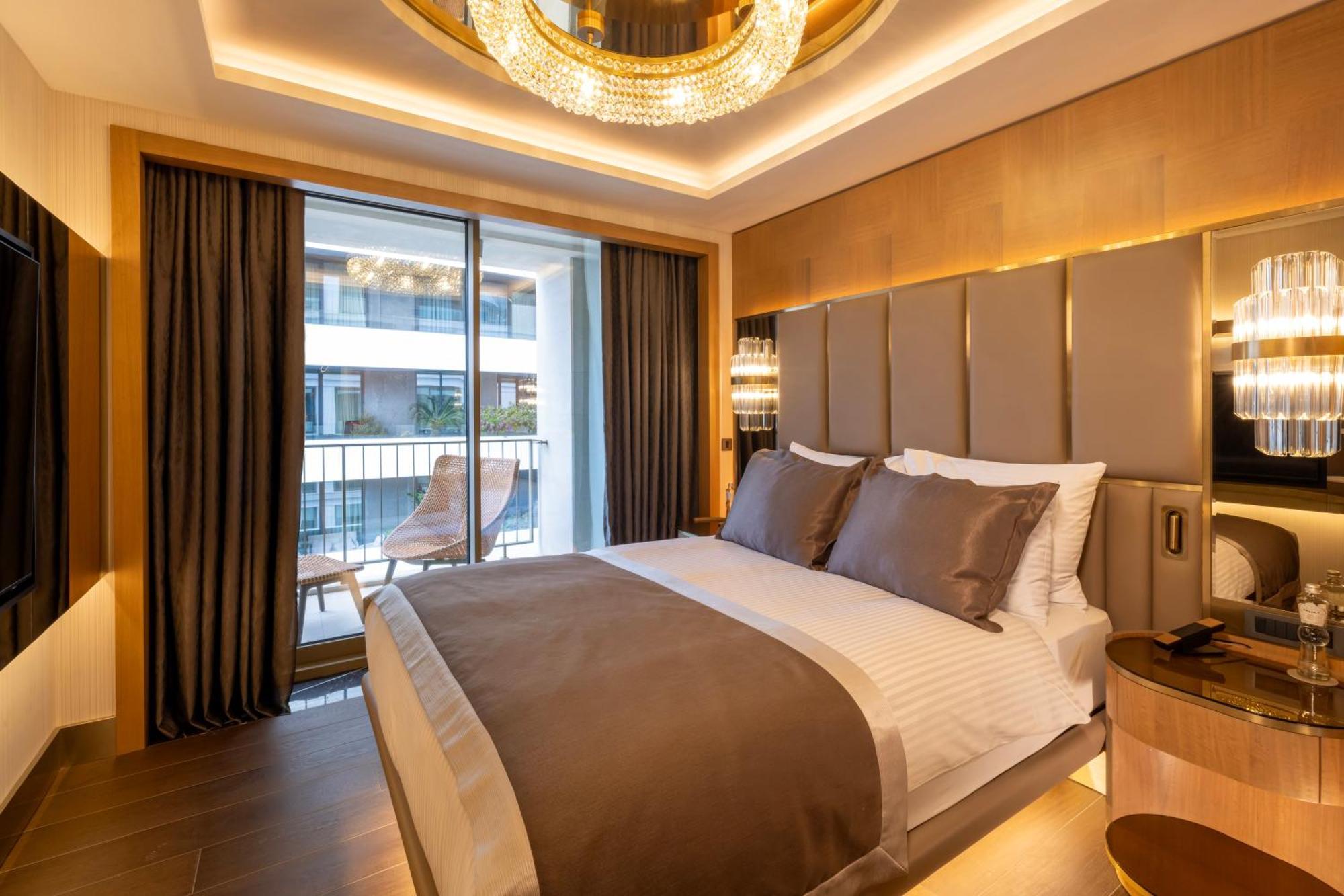 Merit Starlit Hotel & Residences Будва Экстерьер фото