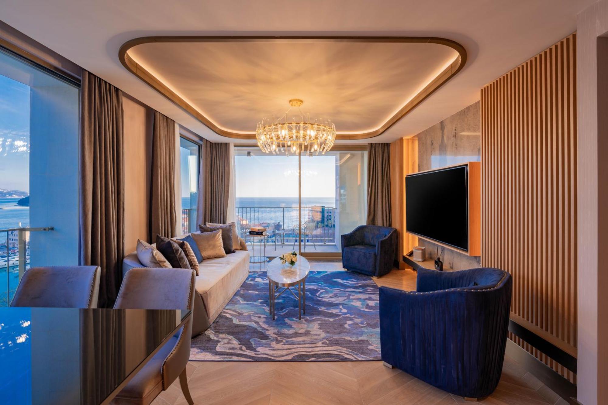 Merit Starlit Hotel & Residences Будва Экстерьер фото