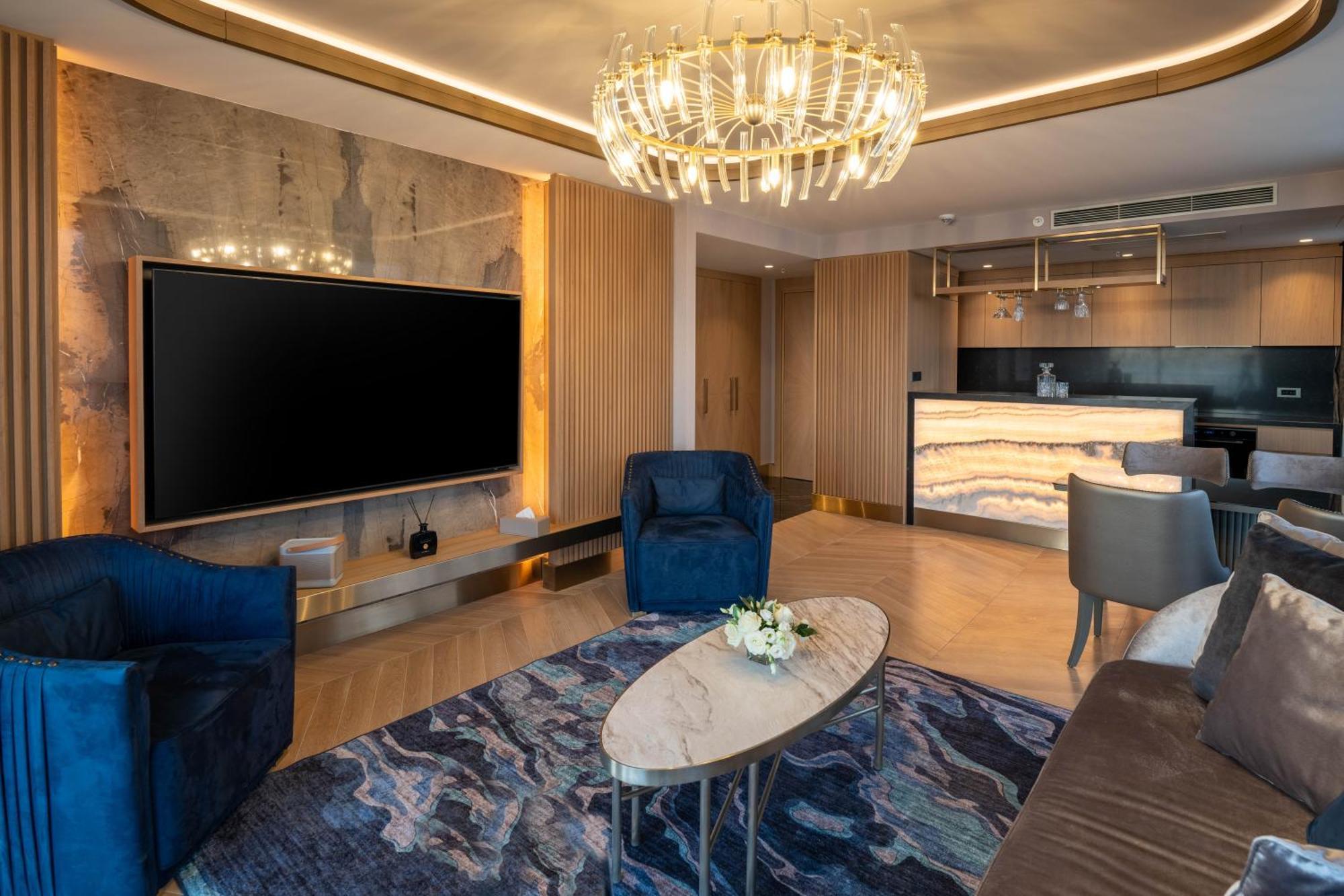 Merit Starlit Hotel & Residences Будва Экстерьер фото