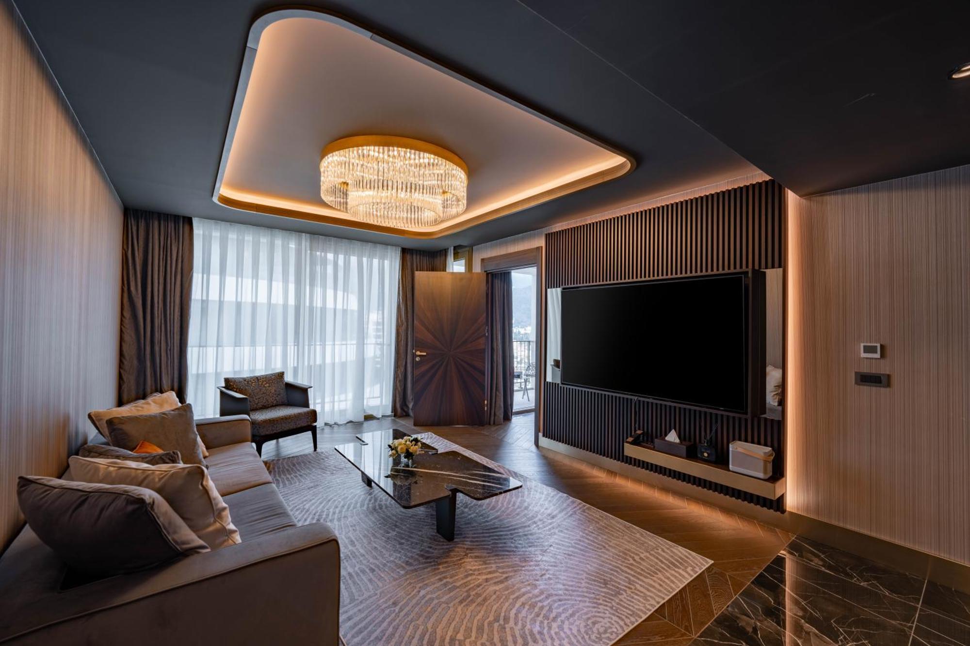 Merit Starlit Hotel & Residences Будва Экстерьер фото