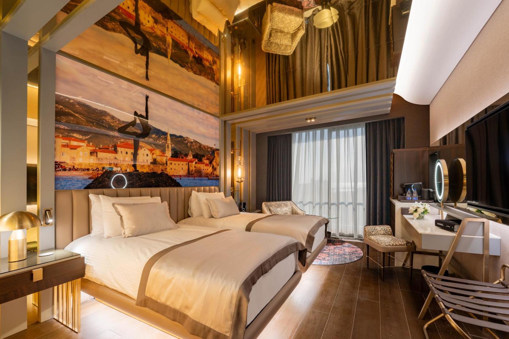 Merit Starlit Hotel & Residences Будва Экстерьер фото